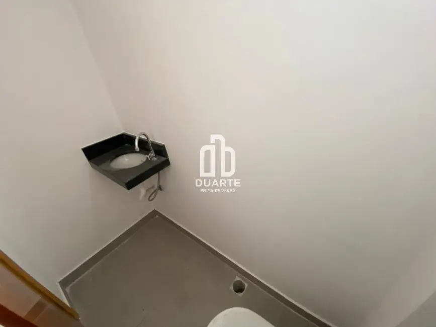 Foto 8 de Casa com 2 quartos à venda, 86m2 em Santa Maria, Santos - SP