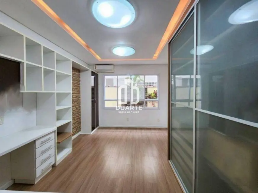 Foto 7 de Casa com 3 quartos à venda, 165m2 em Embaré, Santos - SP