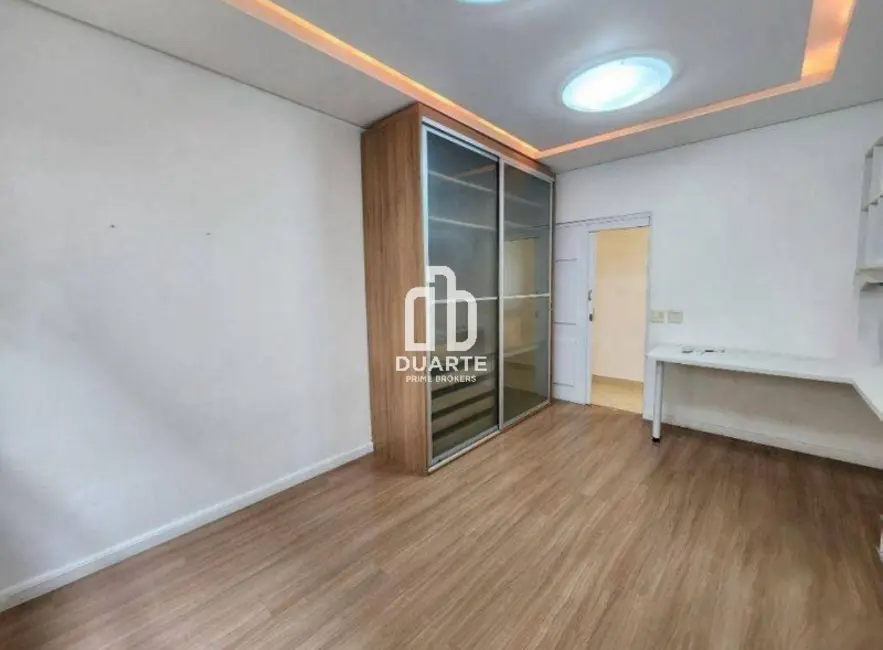 Foto 8 de Casa com 3 quartos à venda, 165m2 em Embaré, Santos - SP