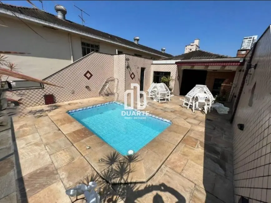 Casa com 4 quartos à venda, 360m2 em Embaré, Santos - SP - imagem 3 Foto 3 de Casa com 4 quartos à venda, 360m2 em Embaré, Santos - SP