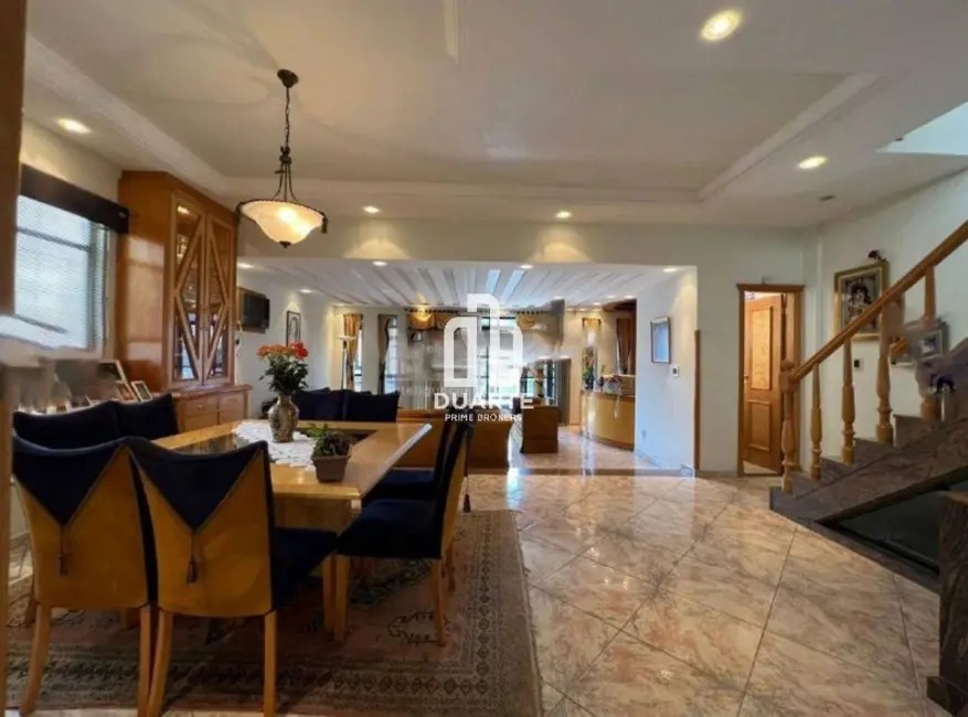 Casa com 4 quartos à venda, 360m2 em Embaré, Santos - SP - imagem 7 Foto 7 de Casa com 4 quartos à venda, 360m2 em Embaré, Santos - SP