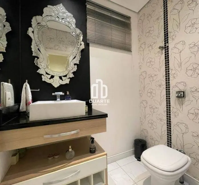 Foto 8 de Casa com 5 quartos à venda, 327m2 em Embaré, Santos - SP