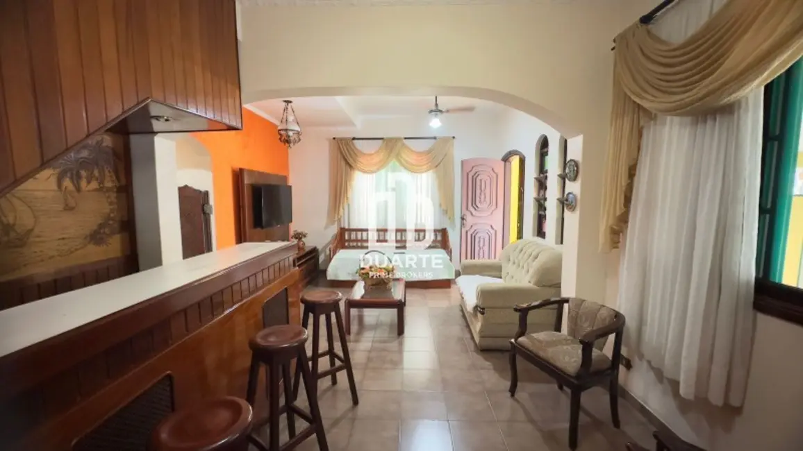 Foto 6 de Casa com 4 quartos à venda, 271m2 em Vila São Jorge, Sao Vicente - SP