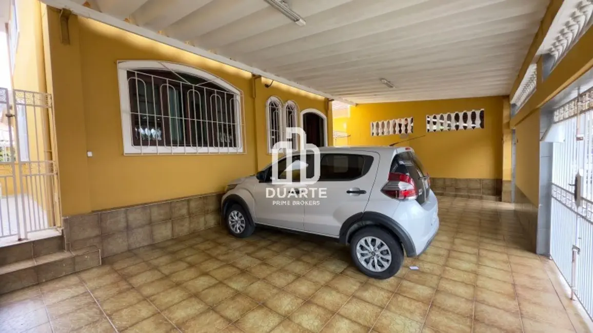 Foto 3 de Casa com 4 quartos à venda, 271m2 em Vila São Jorge, Sao Vicente - SP