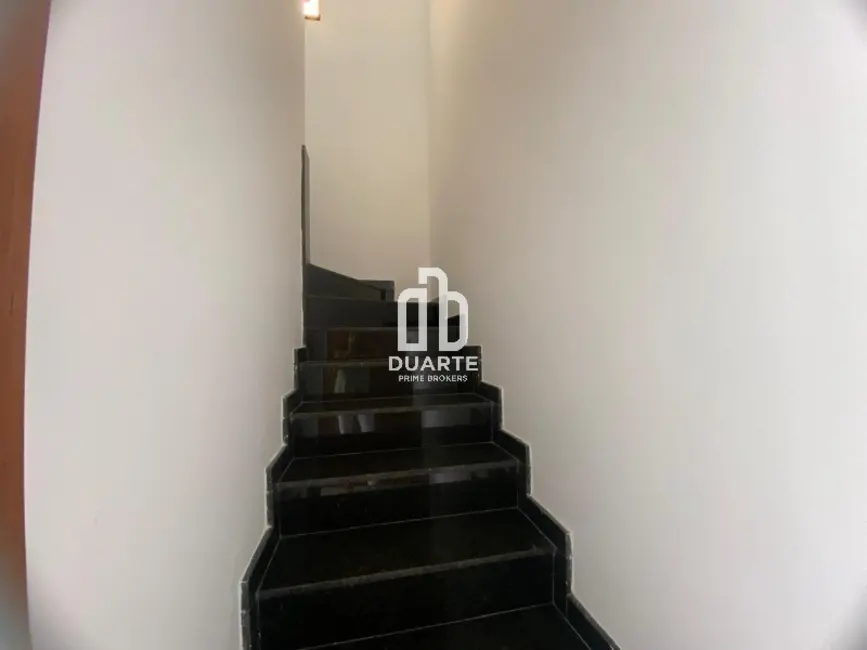 Foto 4 de Casa com 3 quartos à venda, 115m2 em Vila Belmiro, Santos - SP