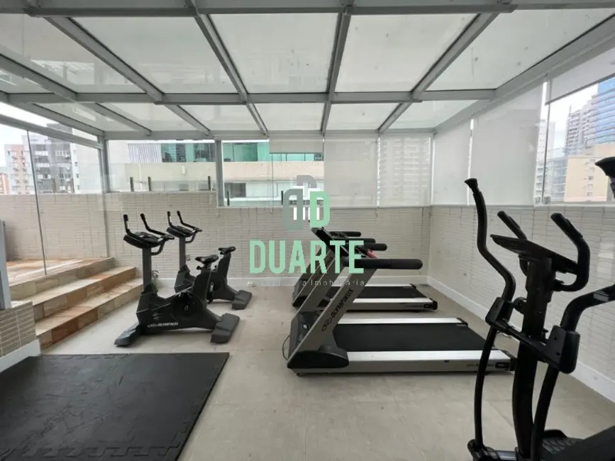 Foto 5 de Apartamento com 3 quartos para alugar, 180m2 em Gonzaga, Santos - SP