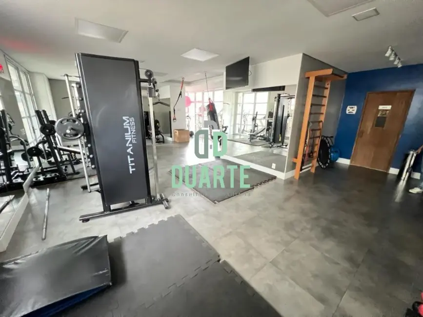 Foto 6 de Apartamento com 3 quartos para alugar, 180m2 em Gonzaga, Santos - SP