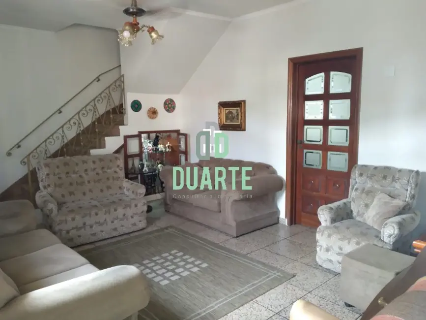 Foto 5 de Casa com 3 quartos à venda, 160m2 em Parque Bitaru, Sao Vicente - SP
