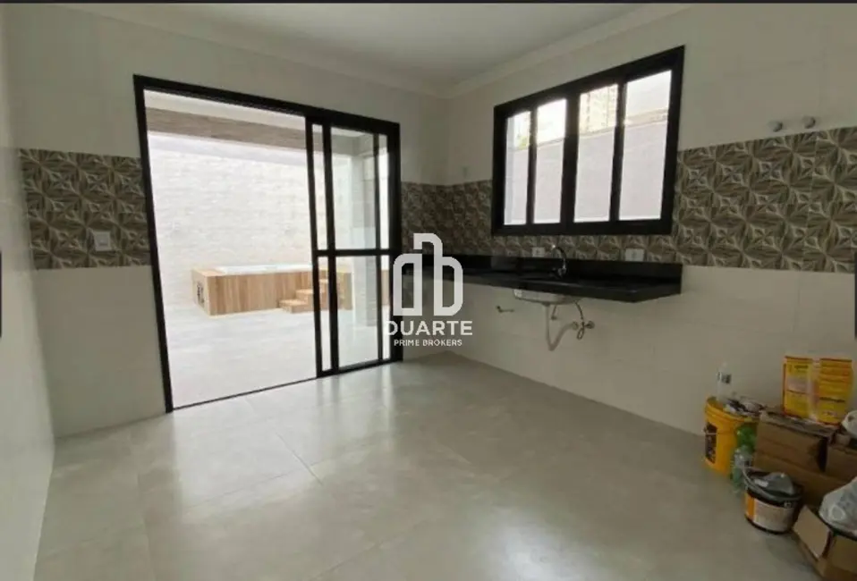 Casa com 3 quartos à venda, 130m2 em Boqueirão, Santos - SP - imagem 7 Foto 7 de Casa com 3 quartos à venda, 130m2 em Boqueirão, Santos - SP