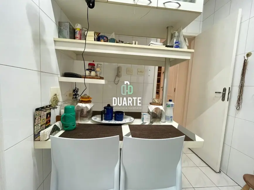 Apartamento com 3 quartos para alugar, 180m2 em Gonzaga, Santos - SP - imagem 9 Foto 9 de Apartamento com 3 quartos para alugar, 180m2 em Gonzaga, Santos - SP