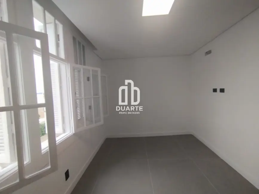 Apartamento com 2 quartos à venda, 80m2 em Gonzaga, Santos - SP - imagem 6 Foto 6 de Apartamento com 2 quartos à venda, 80m2 em Gonzaga, Santos - SP