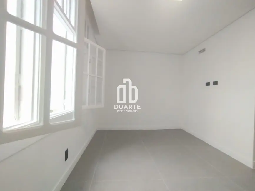 Apartamento com 2 quartos à venda, 80m2 em Gonzaga, Santos - SP - imagem 7 Foto 7 de Apartamento com 2 quartos à venda, 80m2 em Gonzaga, Santos - SP