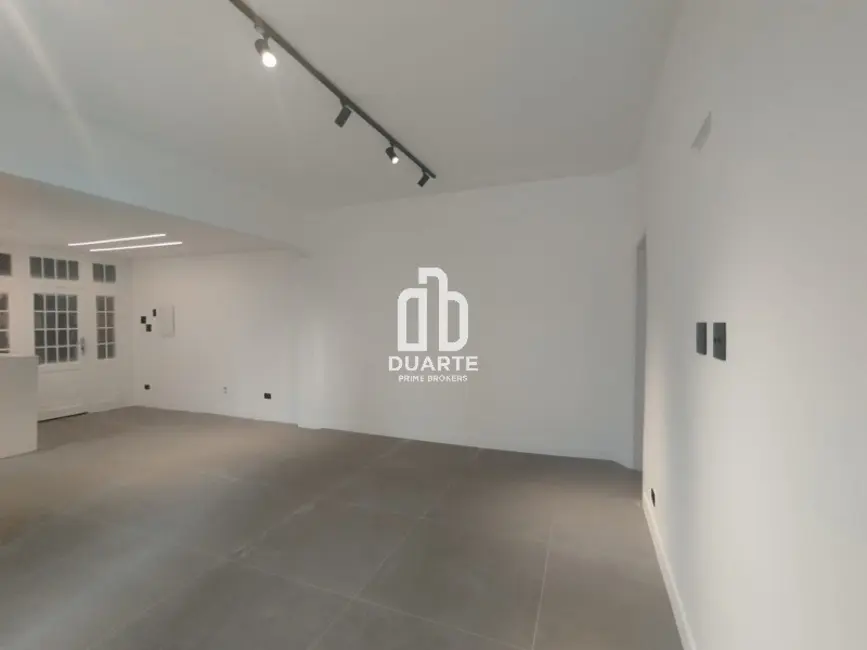 Apartamento com 2 quartos à venda, 80m2 em Gonzaga, Santos - SP - imagem 5 Foto 5 de Apartamento com 2 quartos à venda, 80m2 em Gonzaga, Santos - SP