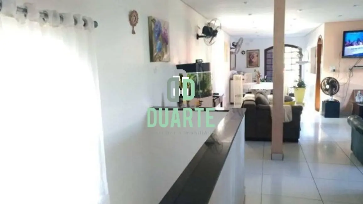 Casa com 2 quartos à venda, 182m2 em Estuário, Santos - SP - imagem 6 Foto 6 de Casa com 2 quartos à venda, 182m2 em Estuário, Santos - SP