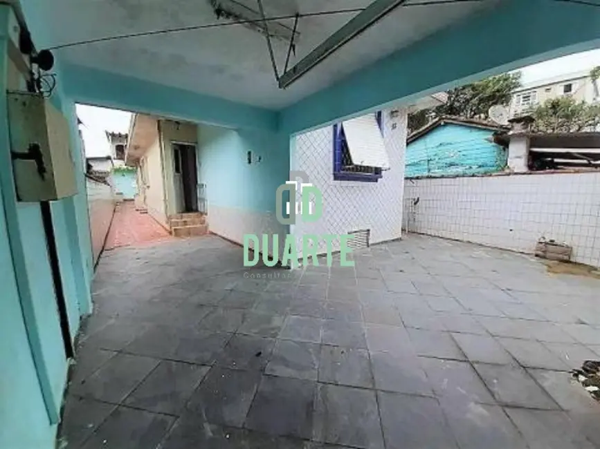 Foto 2 de Casa com 4 quartos à venda, 170m2 em Marapé, Santos - SP