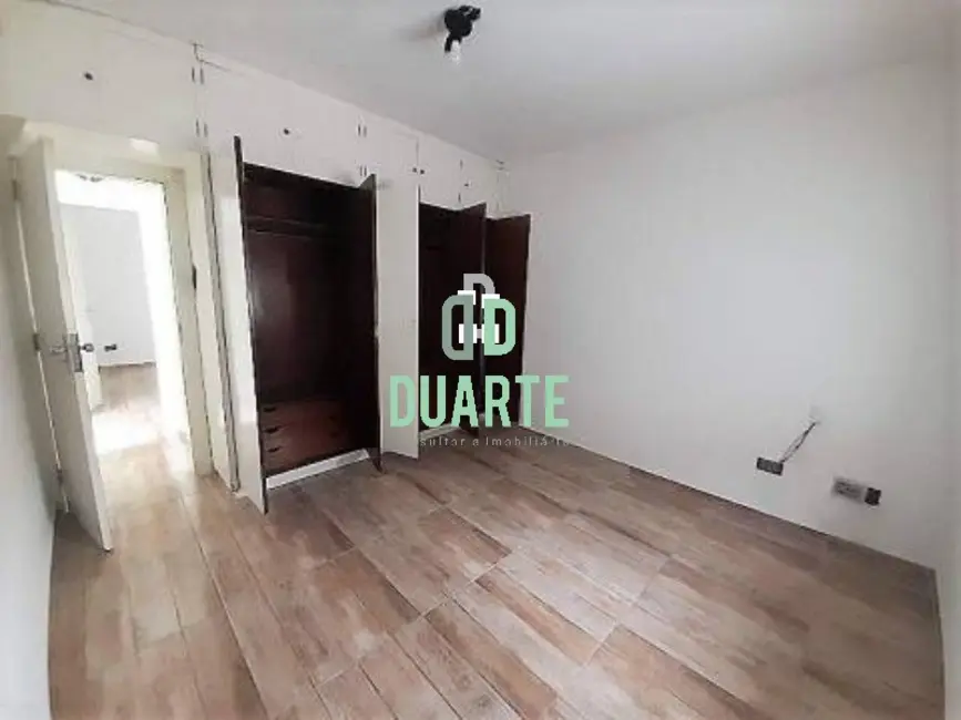 Foto 5 de Casa com 4 quartos à venda, 170m2 em Marapé, Santos - SP