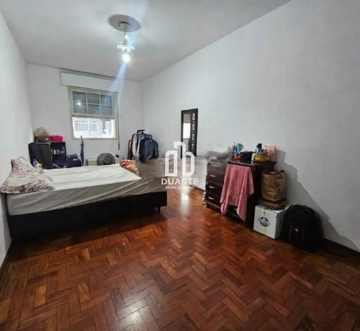 Casa com 2 quartos à venda, 92m2 em Encruzilhada, Santos - SP - imagem 6 Foto 6 de Casa com 2 quartos à venda, 92m2 em Encruzilhada, Santos - SP