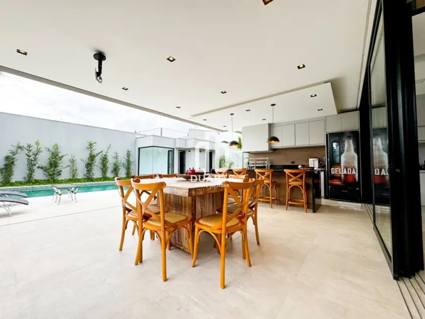 Foto 8 de Casa com 5 quartos à venda, 328m2 em Jardim Acapulco, Guaruja - SP