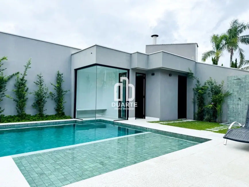 Foto 5 de Casa com 5 quartos à venda, 328m2 em Jardim Acapulco, Guaruja - SP