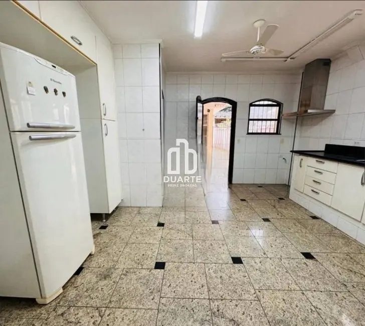 Casa com 4 quartos à venda, 212m2 em José Menino, Santos - SP - imagem 7 Foto 7 de Casa com 4 quartos à venda, 212m2 em José Menino, Santos - SP