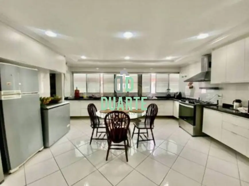 Apartamento com 5 quartos à venda, 280m2 em Embaré, Santos - SP - imagem 3 Foto 3 de Apartamento com 5 quartos à venda, 280m2 em Embaré, Santos - SP