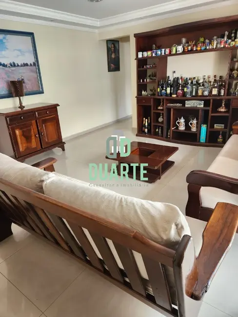 Apartamento com 5 quartos à venda, 280m2 em Embaré, Santos - SP - imagem 6 Foto 6 de Apartamento com 5 quartos à venda, 280m2 em Embaré, Santos - SP