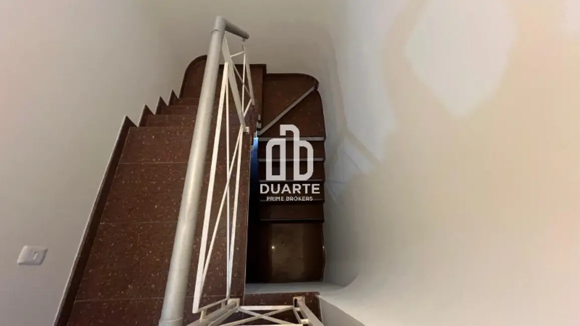 Foto 3 de Casa com 3 quartos à venda, 202m2 em Embaré, Santos - SP