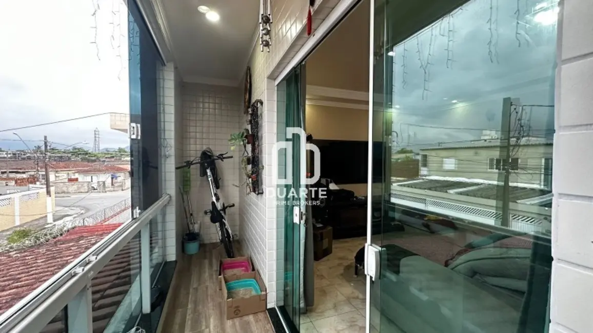 Casa com 3 quartos à venda, 188m2 em Santa Maria, Santos - SP - imagem 3 Foto 3 de Casa com 3 quartos à venda, 188m2 em Santa Maria, Santos - SP