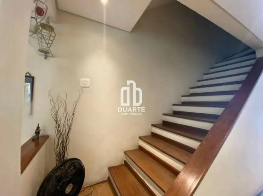 Foto 8 de Casa com 3 quartos à venda, 350m2 em Vila Belmiro, Santos - SP