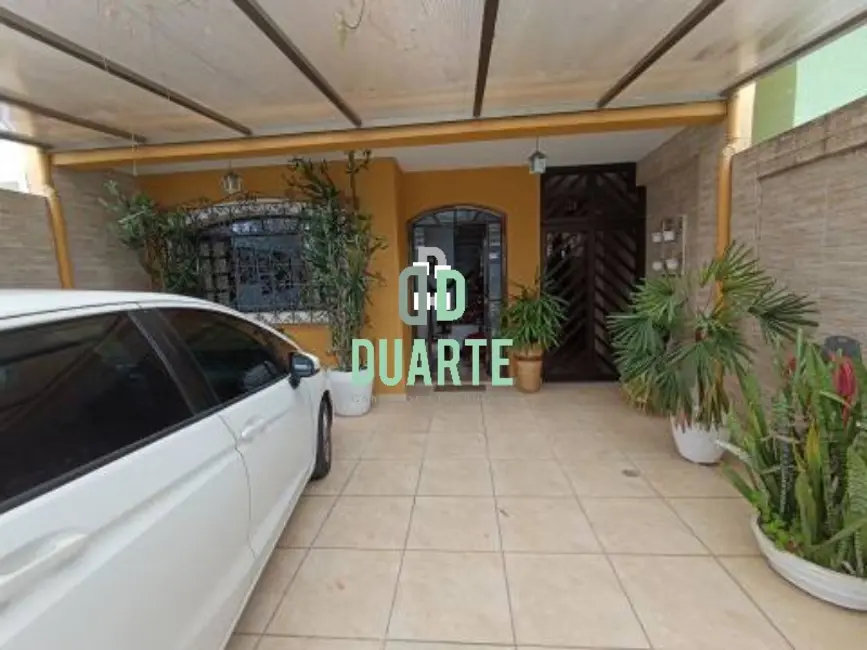Foto 2 de Casa com 3 quartos à venda, 220m2 em Boqueirão, Santos - SP
