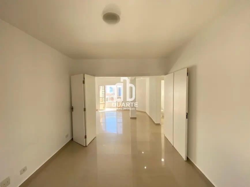 Apartamento com 4 quartos à venda, 239m2 em Ponta da Praia, Santos - SP - imagem 8 Foto 8 de Apartamento com 4 quartos à venda, 239m2 em Ponta da Praia, Santos - SP