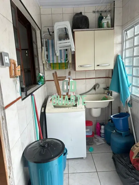 Casa com 2 quartos à venda, 126m2 em Jardim Casqueiro, Cubatao - SP - imagem 9 Foto 9 de Casa com 2 quartos à venda, 126m2 em Jardim Casqueiro, Cubatao - SP