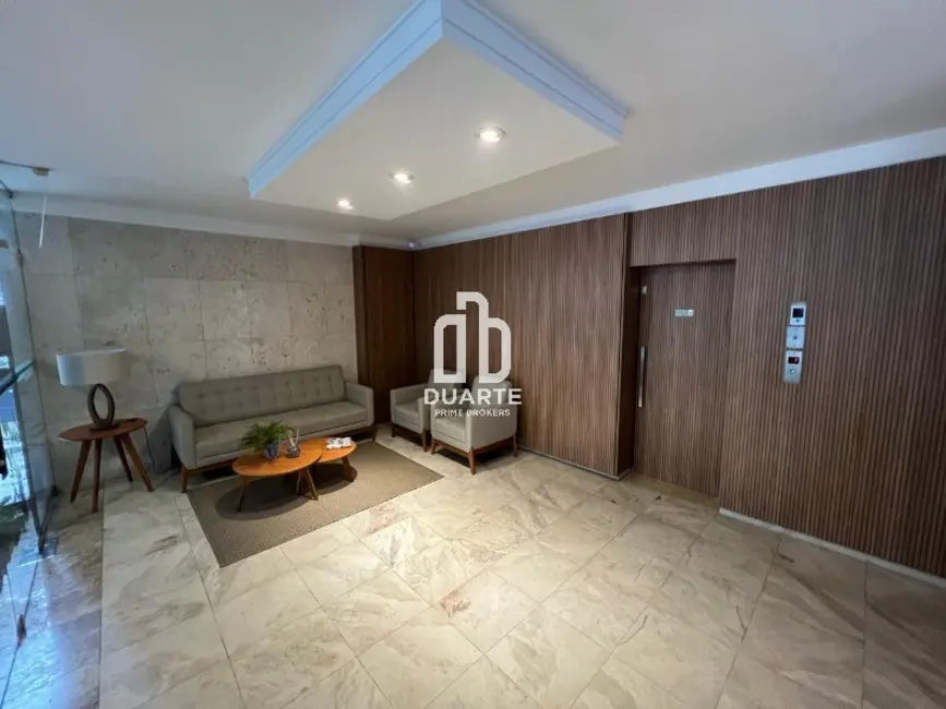 Apartamento com 3 quartos à venda, 159m2 em Gonzaga, Santos - SP - imagem 4 Foto 4 de Apartamento com 3 quartos à venda, 159m2 em Gonzaga, Santos - SP