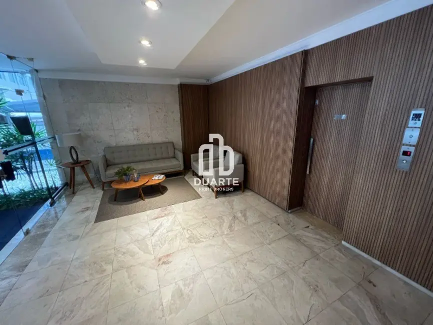 Apartamento com 3 quartos à venda, 159m2 em Gonzaga, Santos - SP - imagem 3 Foto 3 de Apartamento com 3 quartos à venda, 159m2 em Gonzaga, Santos - SP