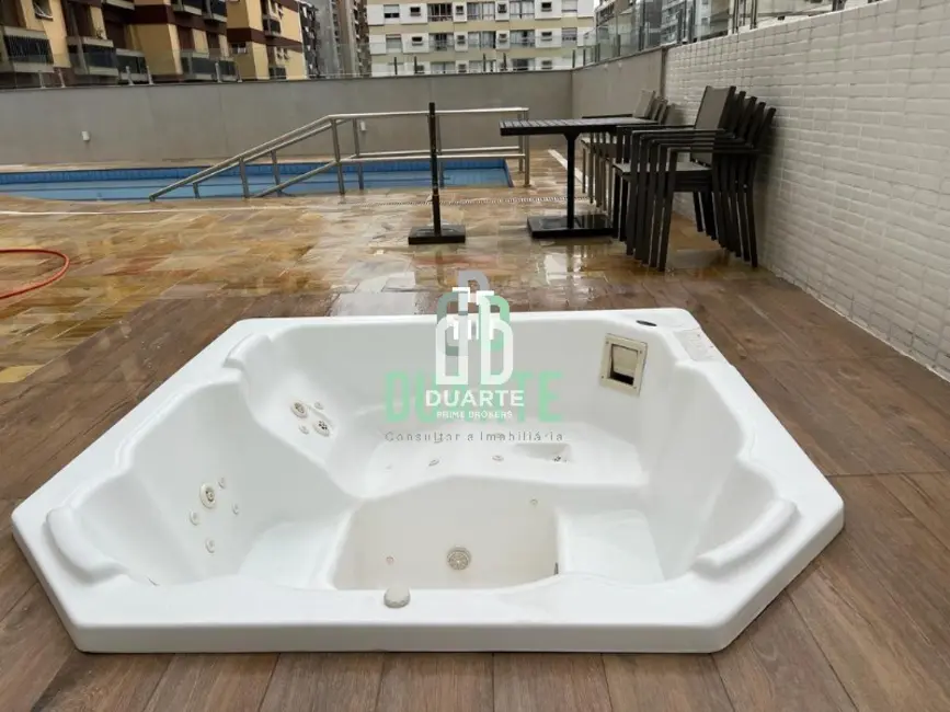 Apartamento com 3 quartos à venda, 182m2 em Gonzaga, Santos - SP - imagem 3 Foto 3 de Apartamento com 3 quartos à venda, 182m2 em Gonzaga, Santos - SP