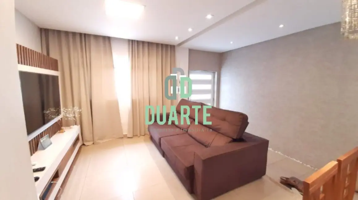 Foto 2 de Casa com 4 quartos à venda, 115m2 em Vila Valença, Sao Vicente - SP