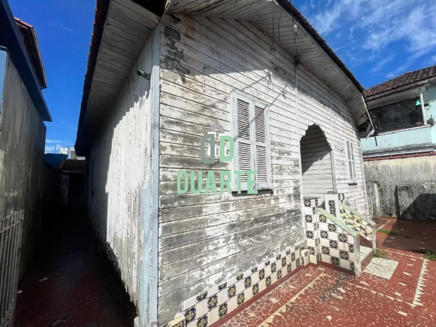 Foto 1 de Terreno / Lote à venda, 224m2 em Boqueirão, Santos - SP