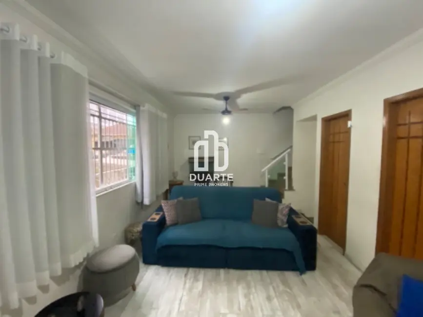 Casa com 3 quartos à venda, 123m2 em Encruzilhada, Santos - SP - imagem 7 Foto 7 de Casa com 3 quartos à venda, 123m2 em Encruzilhada, Santos - SP