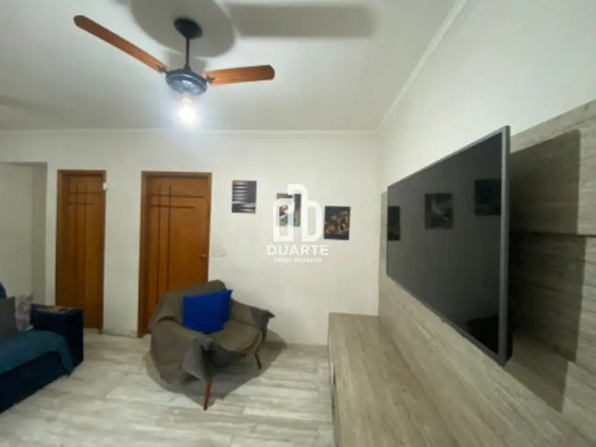 Casa com 3 quartos à venda, 123m2 em Encruzilhada, Santos - SP - imagem 3 Foto 3 de Casa com 3 quartos à venda, 123m2 em Encruzilhada, Santos - SP