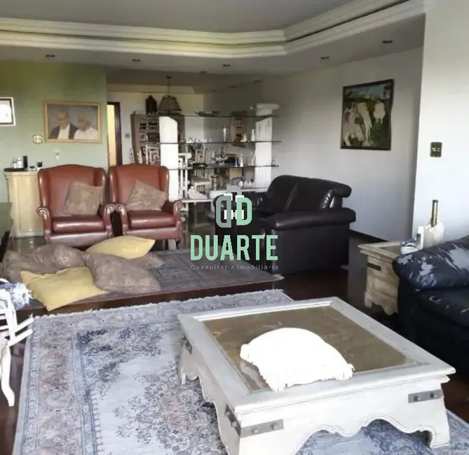 Apartamento com 4 quartos à venda, 220m2 em Gonzaga, Santos - SP - imagem 4 Foto 4 de Apartamento com 4 quartos à venda, 220m2 em Gonzaga, Santos - SP