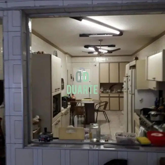 Apartamento com 4 quartos à venda, 220m2 em Gonzaga, Santos - SP - imagem 9 Foto 9 de Apartamento com 4 quartos à venda, 220m2 em Gonzaga, Santos - SP