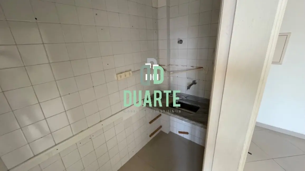 Foto 3 de Sala Comercial à venda, 145m2 em Gonzaga, Santos - SP