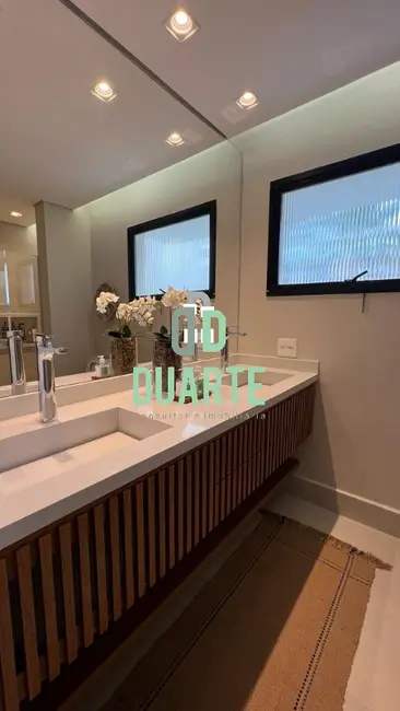 Foto 8 de Apartamento com 5 quartos à venda, 220m2 em Riviera de São Lourenço, Bertioga - SP