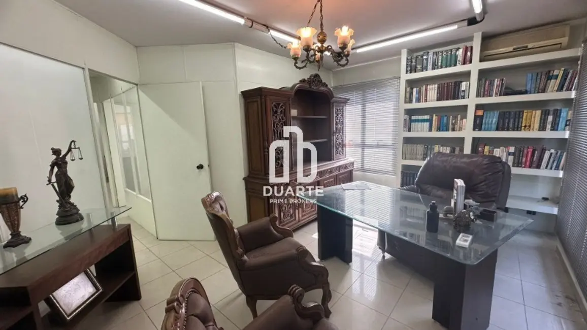 Foto 4 de Sala Comercial à venda, 130m2 em Encruzilhada, Santos - SP