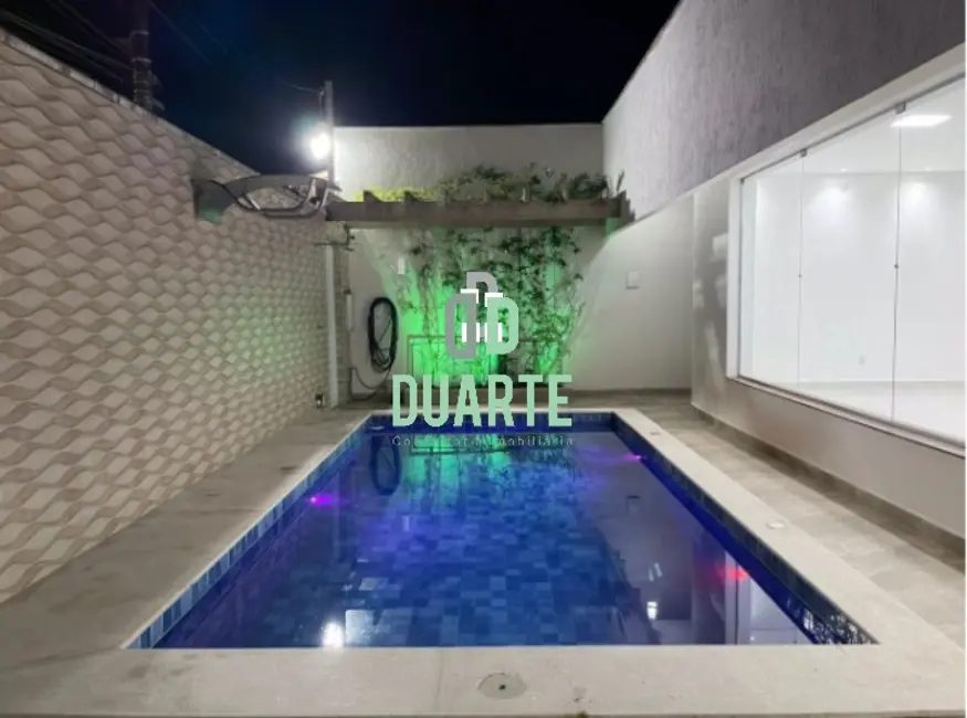 Casa com 3 quartos à venda em Canto do Forte, Praia Grande - SP - imagem 9 Foto 9 de Casa com 3 quartos à venda em Canto do Forte, Praia Grande - SP