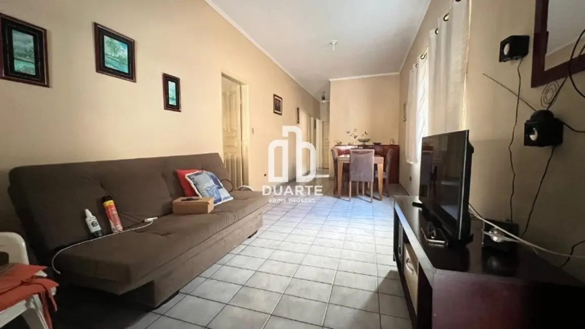 Casa com 3 quartos à venda, 270m2 em São Jorge, Santos - SP - imagem 1 Foto 1 de Casa com 3 quartos à venda, 270m2 em São Jorge, Santos - SP