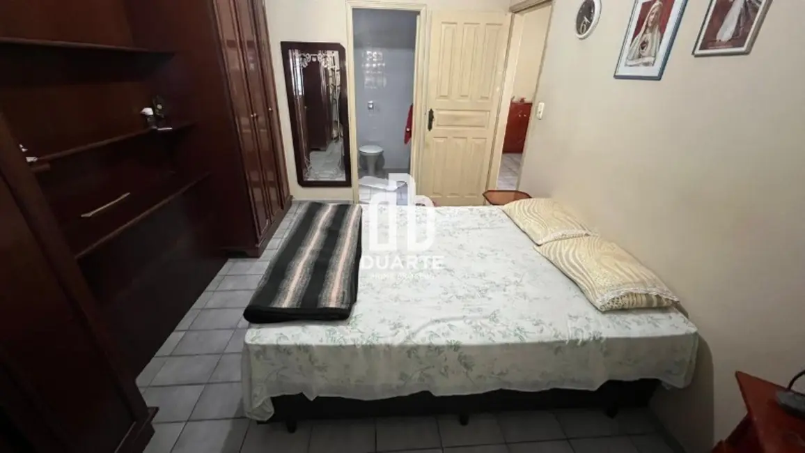 Casa com 3 quartos à venda, 270m2 em São Jorge, Santos - SP - imagem 6 Foto 6 de Casa com 3 quartos à venda, 270m2 em São Jorge, Santos - SP