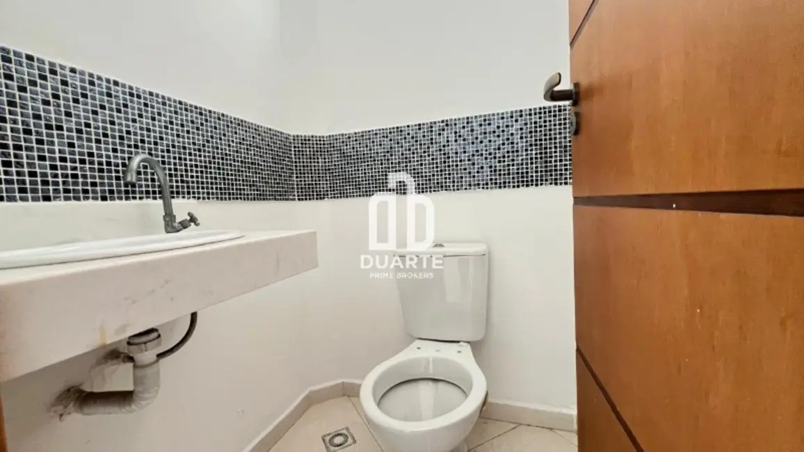 Foto 8 de Casa com 4 quartos à venda, 200m2 em Embaré, Santos - SP