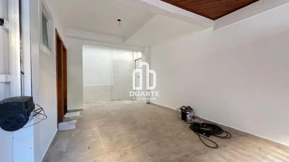 Foto 5 de Casa com 4 quartos à venda, 200m2 em Embaré, Santos - SP