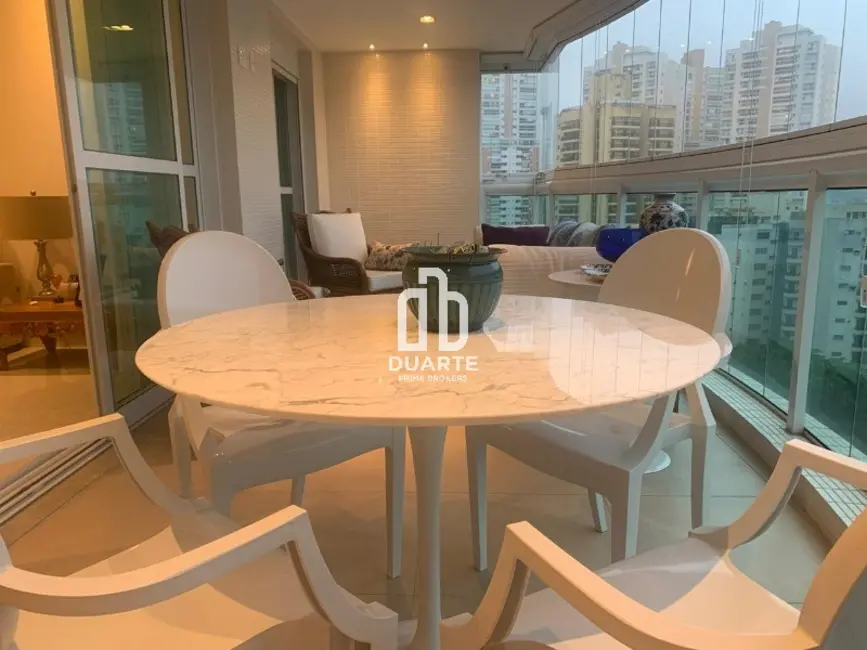 Apartamento com 3 quartos à venda, 165m2 em Ponta da Praia, Santos - SP - imagem 9 Foto 9 de Apartamento com 3 quartos à venda, 165m2 em Ponta da Praia, Santos - SP